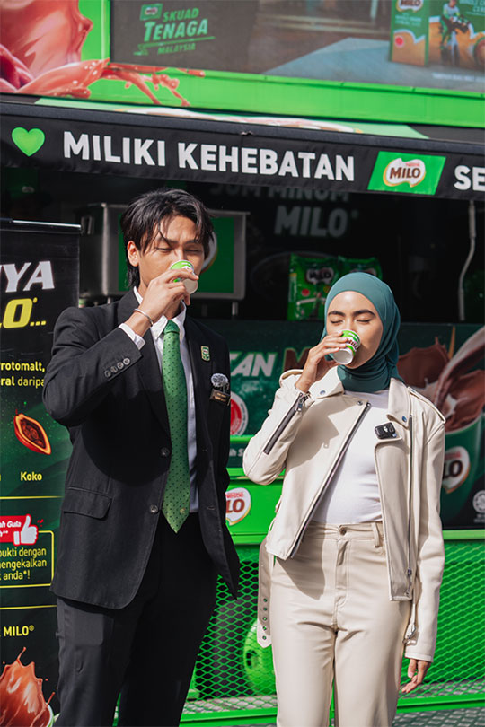 Nadhir Nasar and Erysha Emyra energised themselves with a cup of MILO