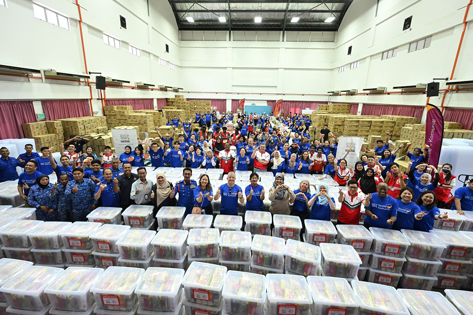 With over 200 Nestlé employee volunteers joining hands with MRC members and student volunteers
