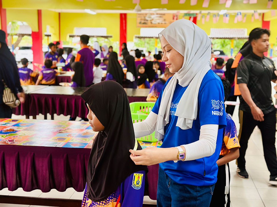 The Back-to-School initiative is a flagship event of Nestlé Sayang Komuniti volunteerism platform
