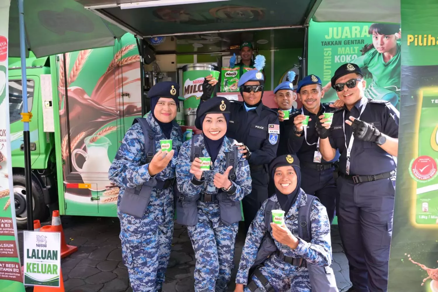 Frontliners relive the nostalgic moment to celebrate Merdeka Day with a refreshing cup of MILO®